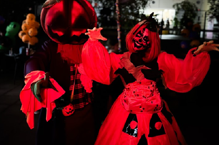 Casa Thomas Jefferson celebra Halloween com tradicional festa em Uberlândia