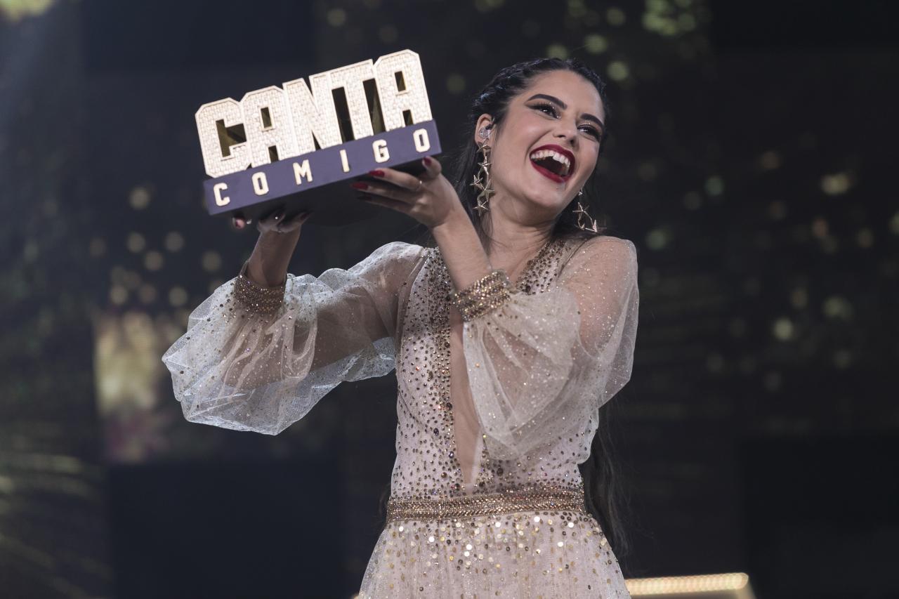 Grande final do Canta Comigo 4 bate recorde e vence programa de auditório da concorrente