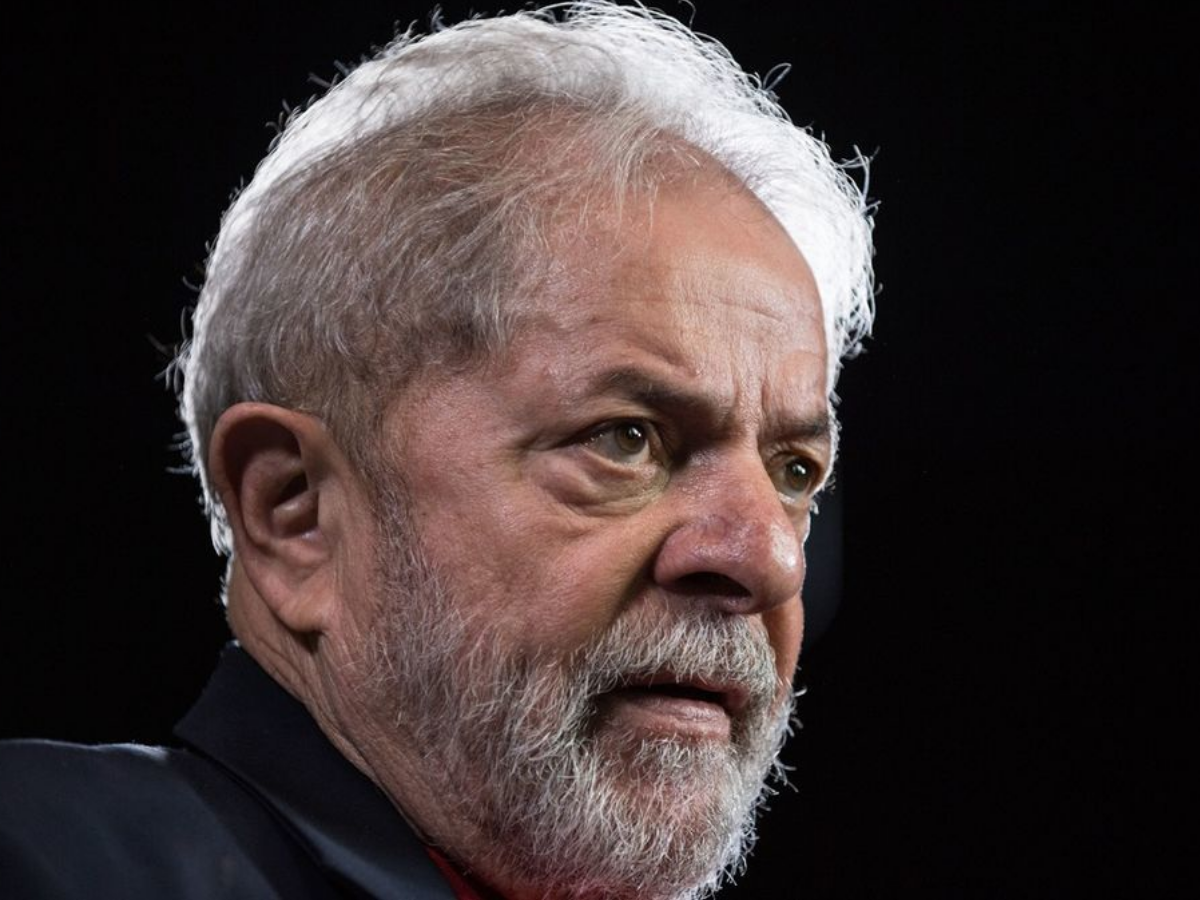 Redes sociais: Presidenciáveis praticamente ignoram o Dia do Orgulho LGBT