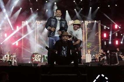 Luan Estilizado, Raí Saia Rodada e Zezo se unem na Expocrato e levam para o palco o projeto “A Vontade”