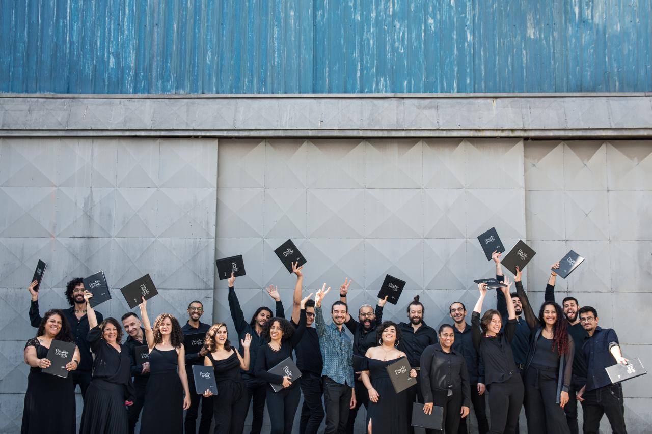 Coro Osvaldo Lacerda lança álbum de música brasileira