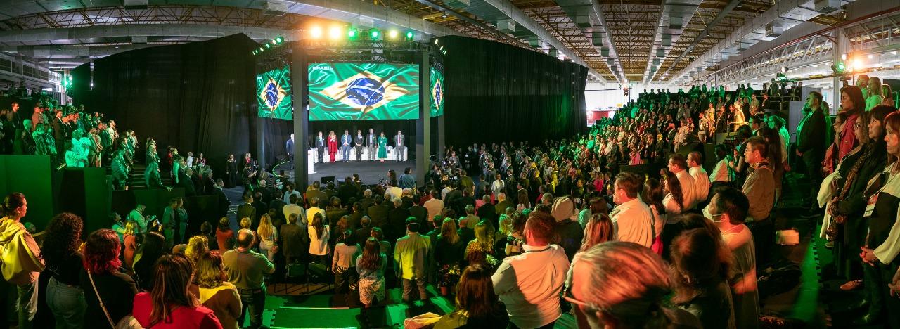 Cerimônia de abertura da Beauty Fair 2022 presta homenagem ao fundador, Hirofumi Ikesaki