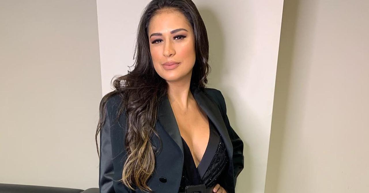 Confirmado! Simone Mendes lança oficialmente  a carreira solo no Caldas Country Festival