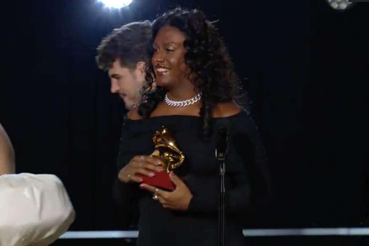 Liniker faz história e se torna a primeira trans a vencer o Grammy