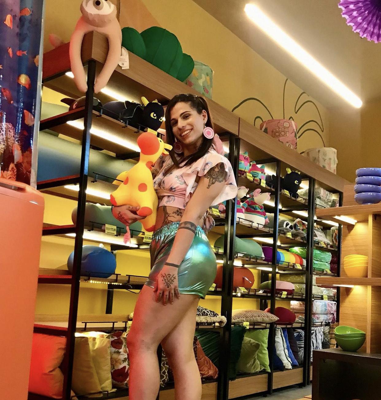 ELA ARRASA!  Nathália Rodrigues participa do Concurso Rainha da Fuzuê na TV Globo