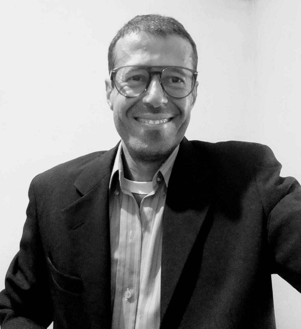 Escritor e jornalista Raphael Bruno lança segundo livro em 2023
