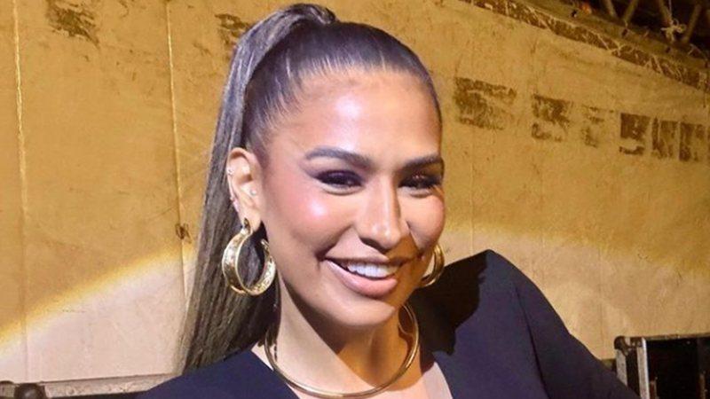 Simone Mendes faz apresentação inédita em premiação do GRAMMMY 2024