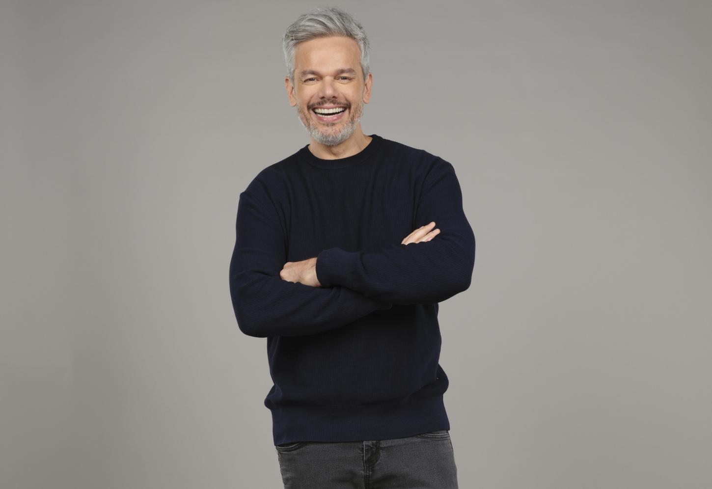 Otaviano Costa é contratado pela Band e assume nova fase do 