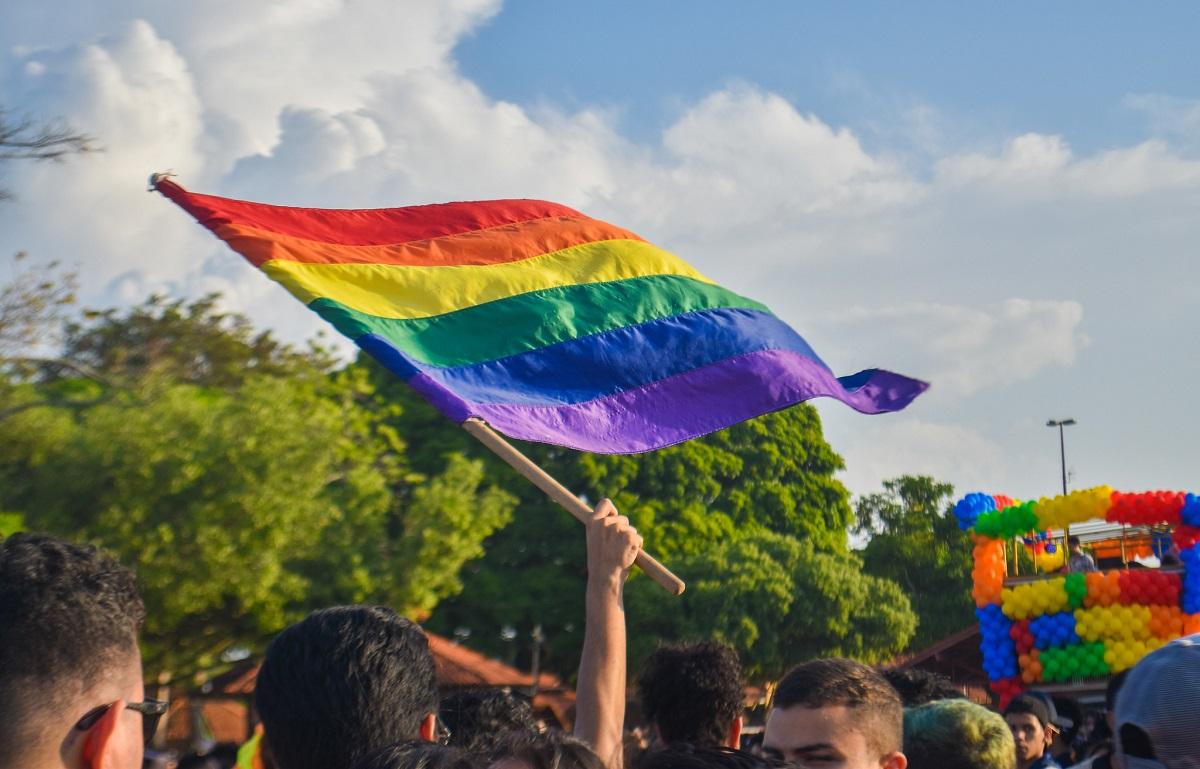 LGB sem T: a nova face da transfobia em movimento