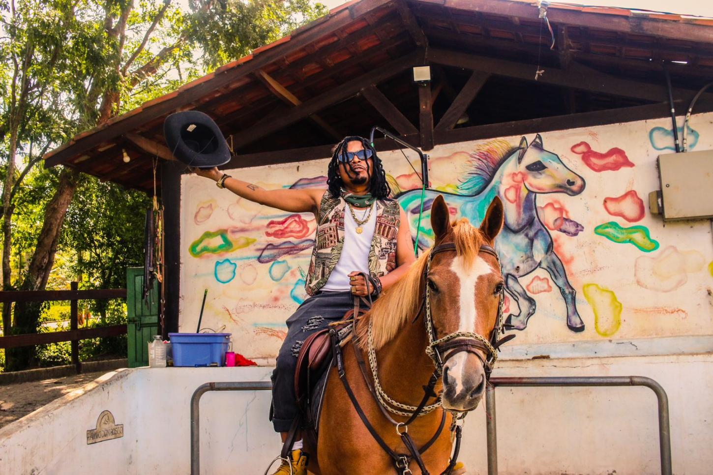 Rodrigo Short: A Caneta Afiada do Rap que Redefine a Identidade na Periferia