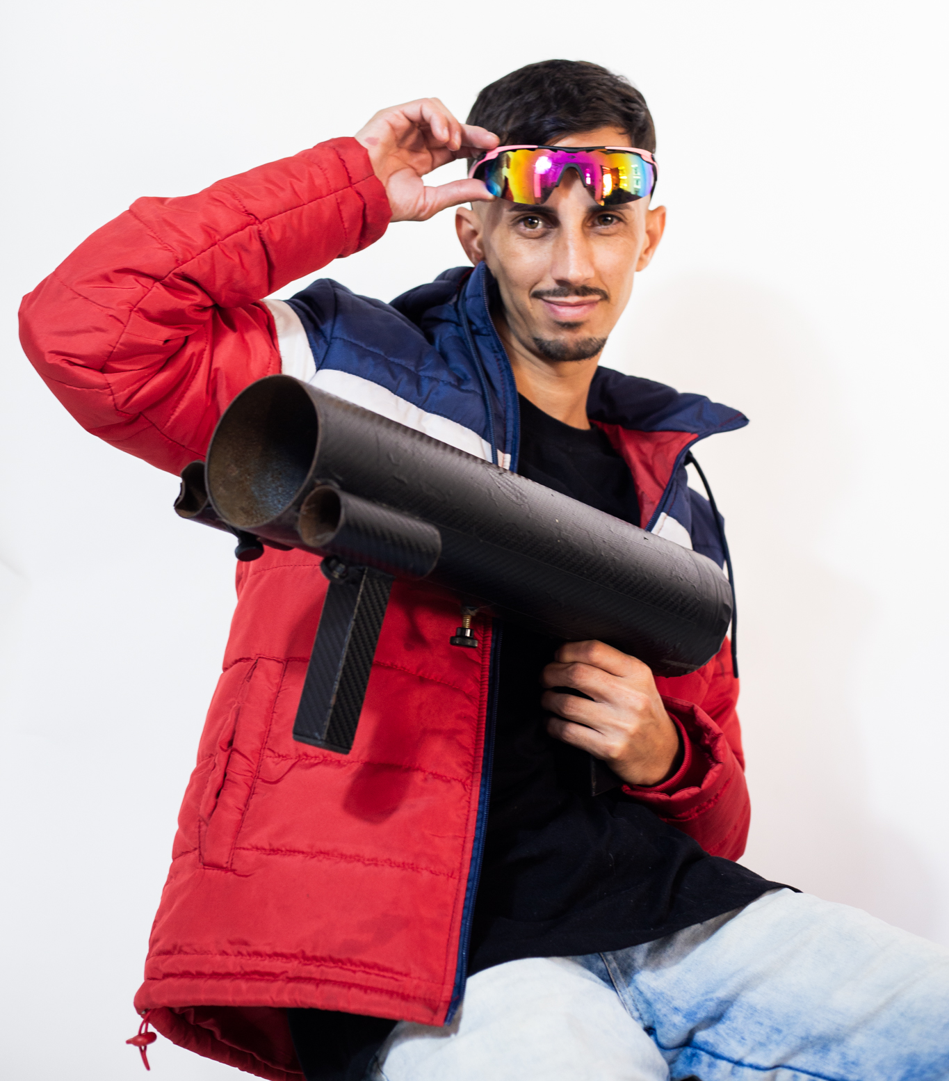 DJ Movic: A Batida que Domina as Pistas e Celebra a Diversidade na Cena Local