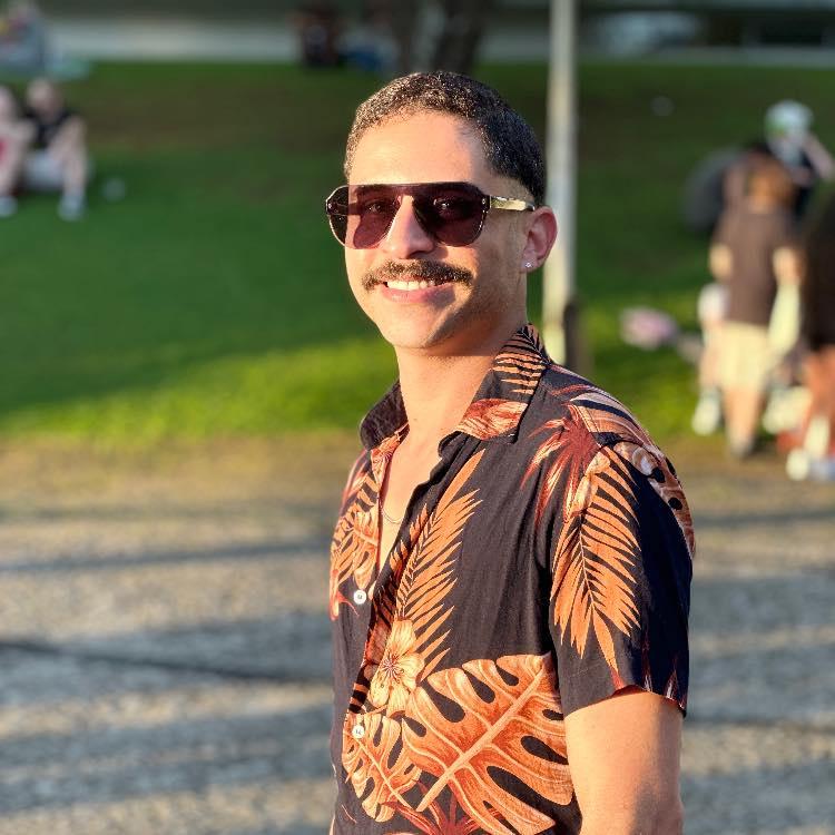 Felipe Lins A Construção de uma Identidade Sem Filtros