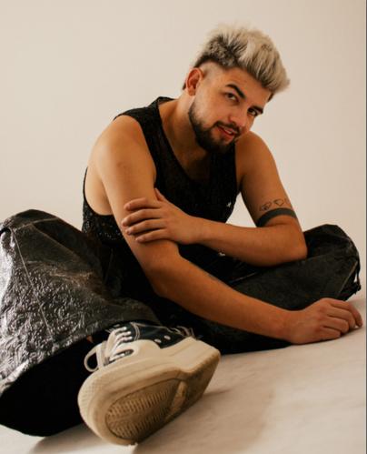 Do Palco para o Brasil: A Ascensão Marcante de DJ Matheus Tavares na Cena Musical