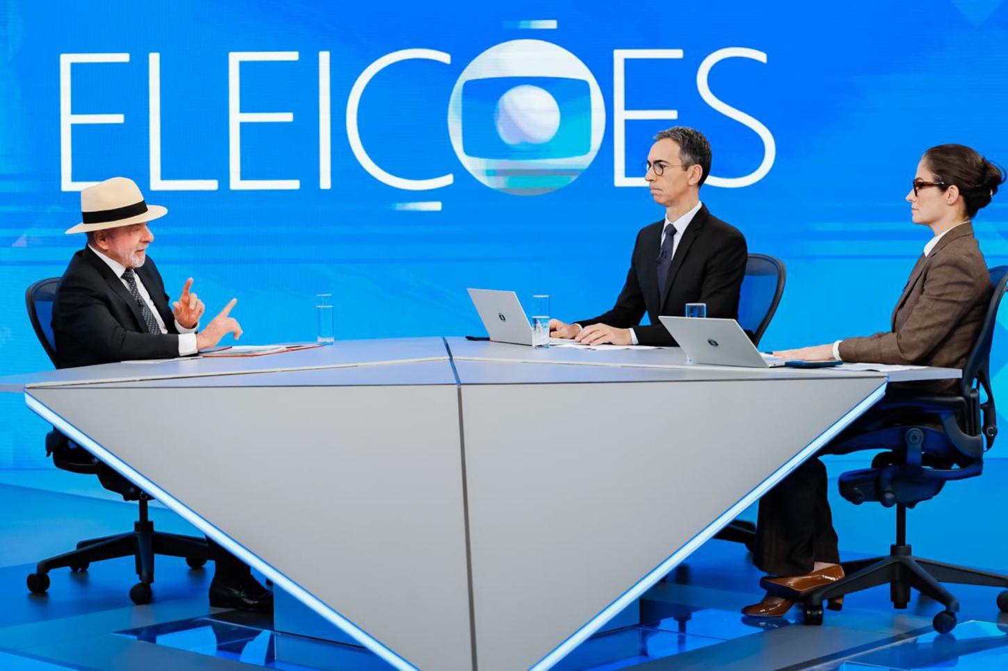 O eleitor ainda é influenciado pela televisão ou a internet tomou o posto?