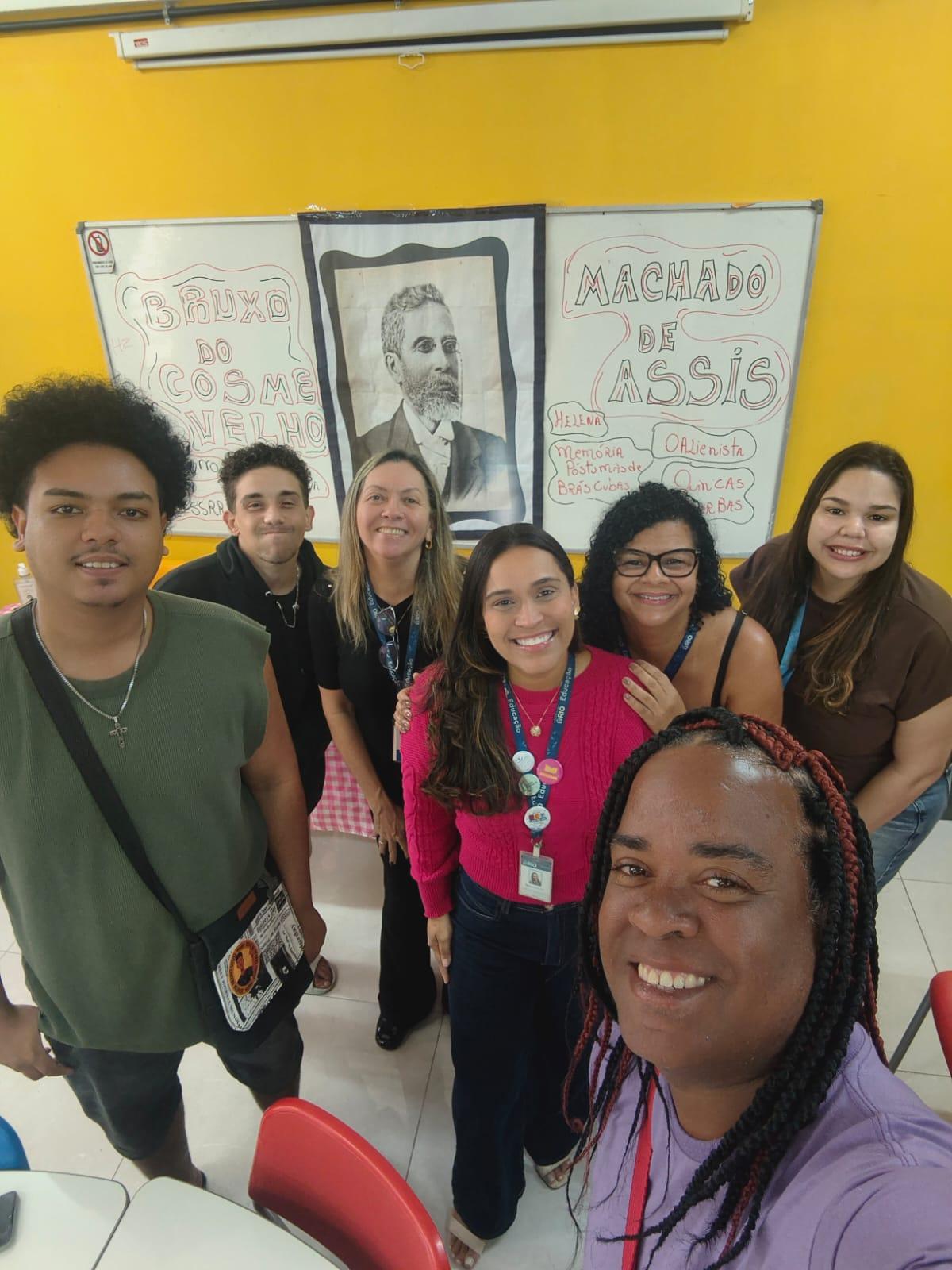 Passinho, Charme e Literatura: Como a Festa Literária do Fumacê Recriou o Dia de Quase 300 Estudantes no Rio
