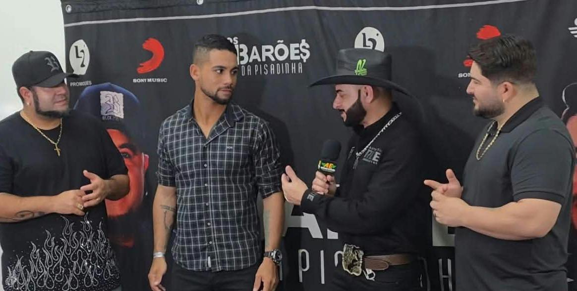  No Expo Cariacica, o influenciador digital Thiago Capixaba celebra com o show Os Barões da Pisadinha