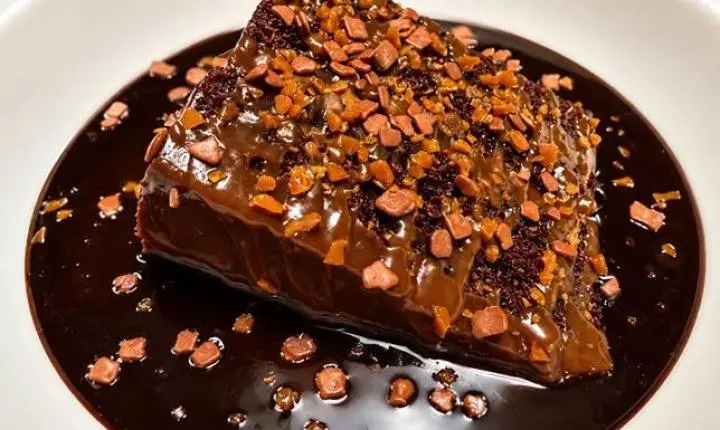 Dia Mundial do Chocolate movimenta discussão sobre comportamento alimentar e novas formas de consumo em restaurantes autorais