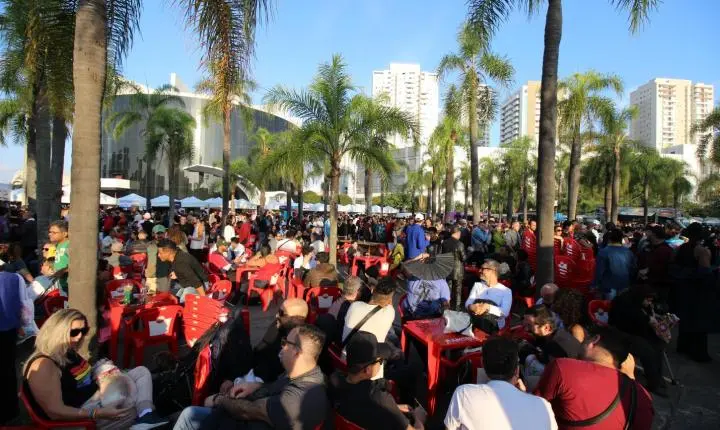 Vale do Anhangabaú é confirmado como palco da Feira Cultural da Diversidade LGBT+ 2026 em São Paulo